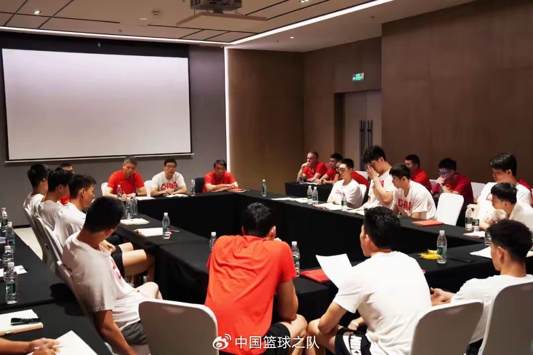 西安男篮主场失利，需要调整状态以迎接下一场的简单介绍