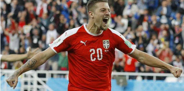 包含塞尔维亚逆袭，成功晋级欧洲杯次轮的词条