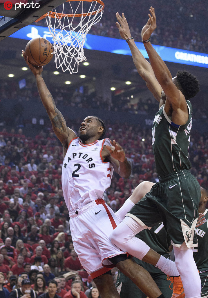 包含猛龙大胜雄鹿，伦纳德砍下分的词条