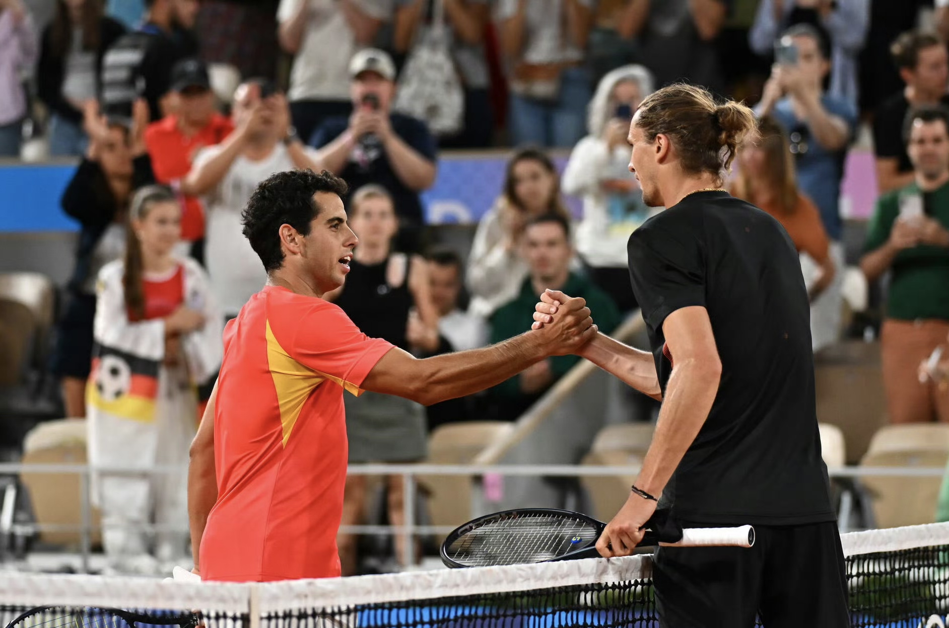 关于日本网球队险胜德国网球队，兹维列夫一己之力扛起全队的信息