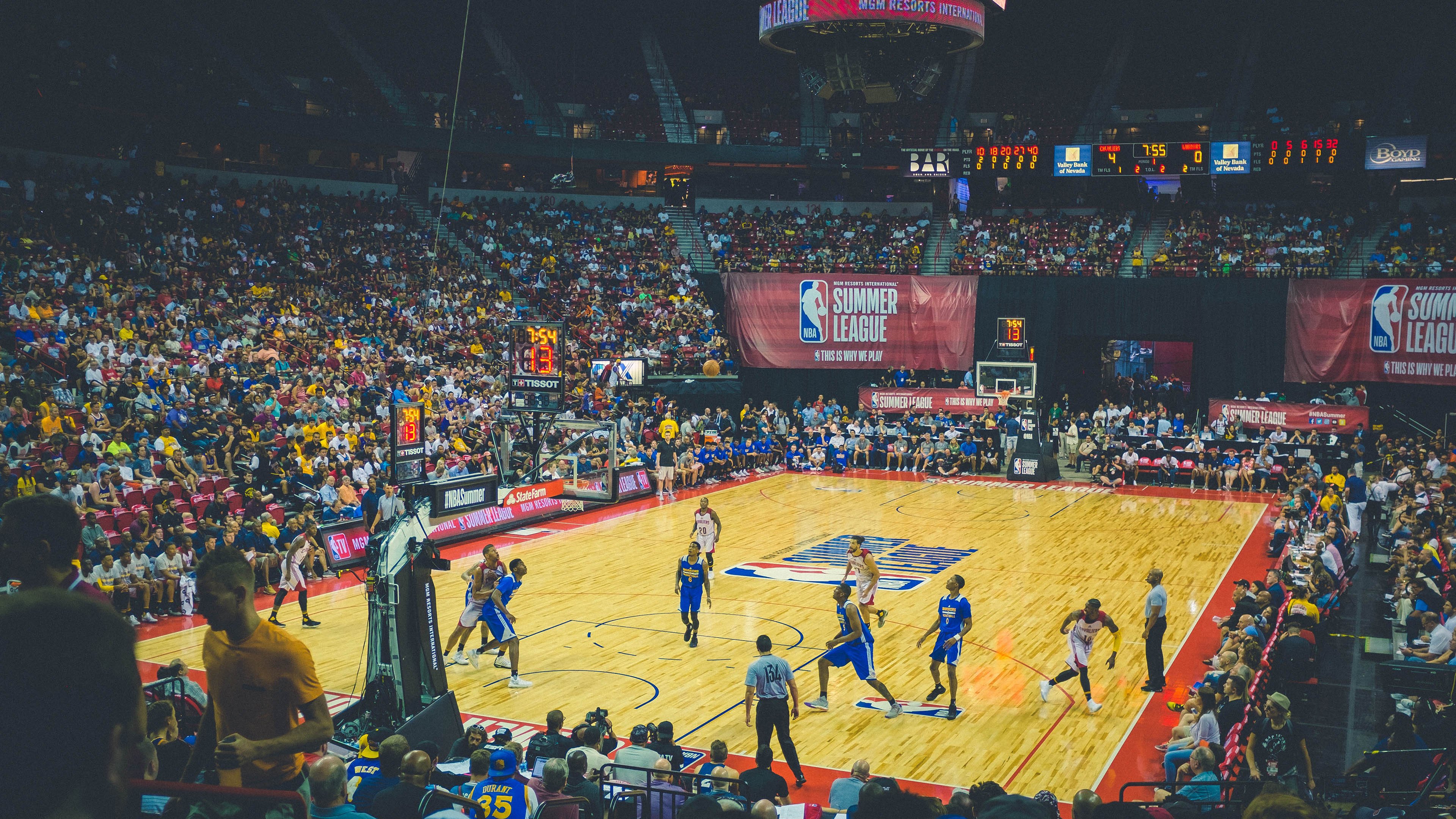 当利拉德撕碎黄昏，太阳神箭如何射穿深圳铁壁