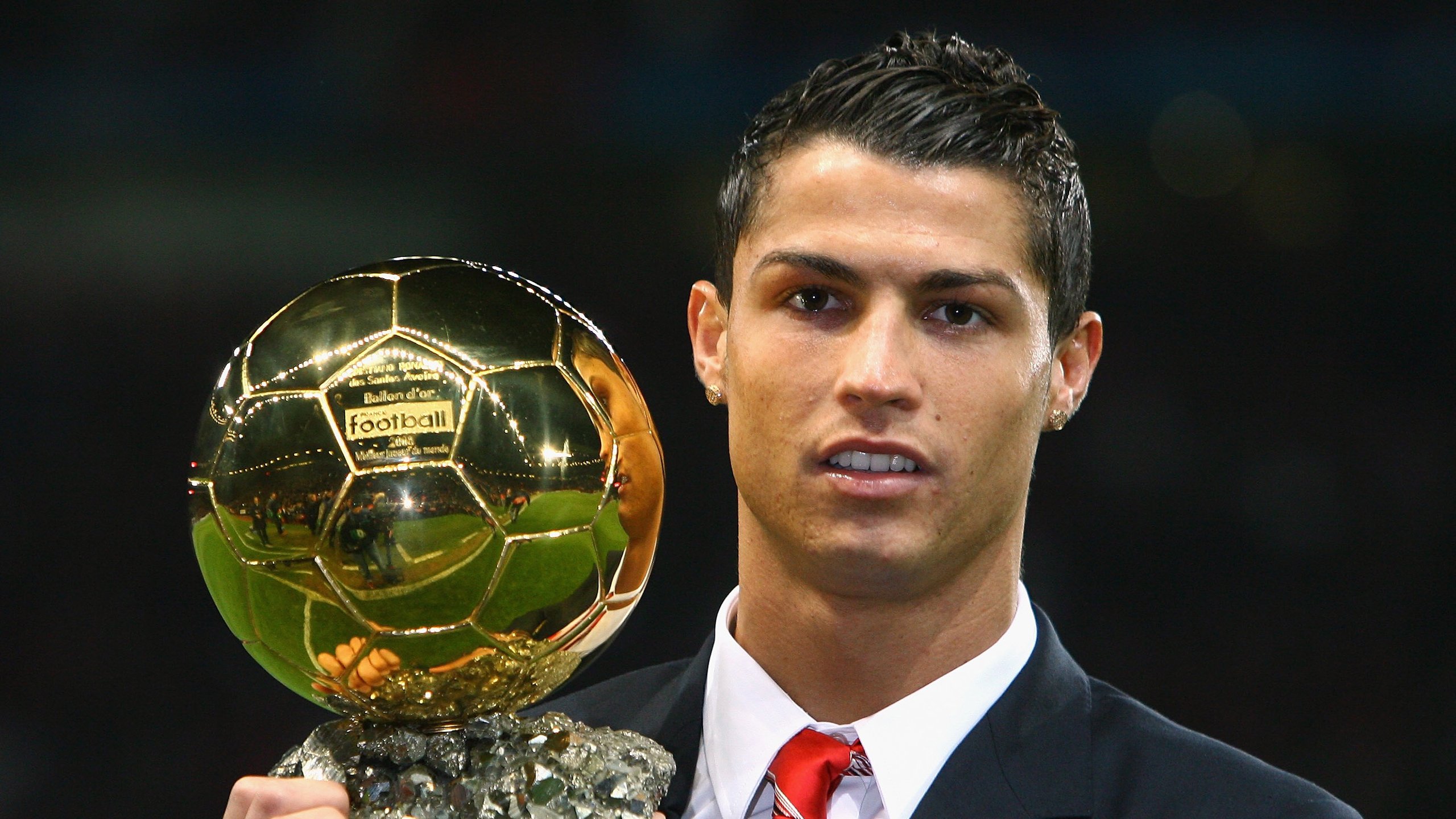 卢卡库高光难破苏格兰铁壁，挪威进攻哑火背后的战术博弈